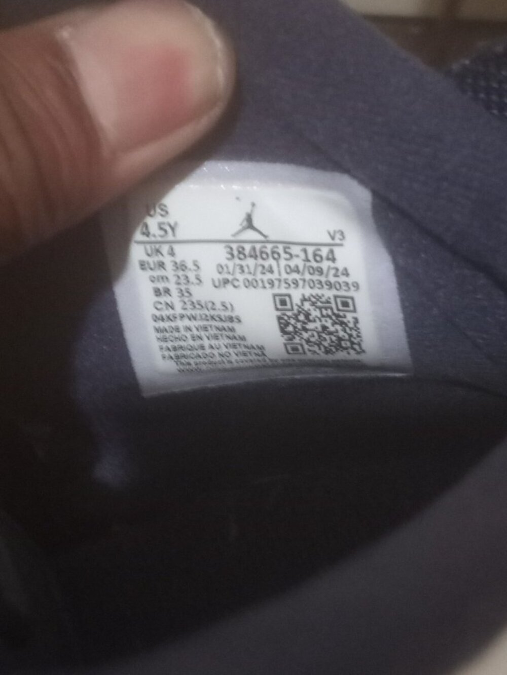 2024 Air Jordan 6 Retro Youth 4.5Y Olympic White/Midnight Navy (GS) 384665-164 - Picture 2 of 13
